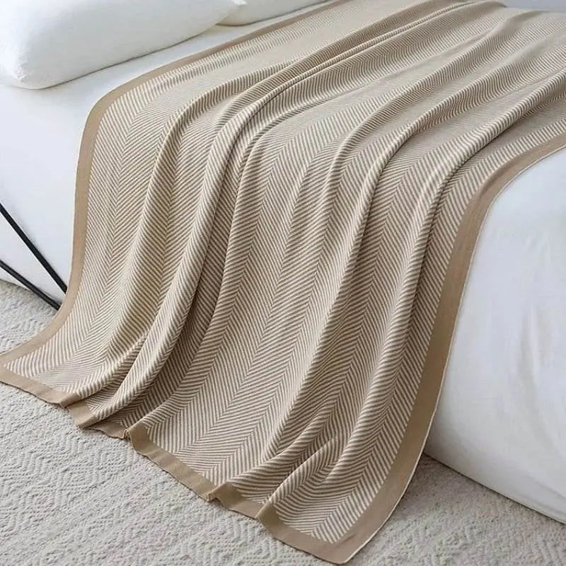 Beige Nordic Style Knitted Throw 130x180cm - Serenity Factory